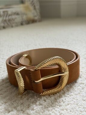 H&M Tan Smooth Belt with Gold Buckle